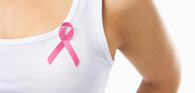 أعراض سرطان الثدي وأسباب الإصابة